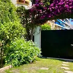 别墅 Luxury With Pool And Garden Perfect Location *